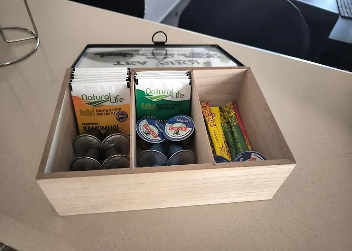 Pearl - Comfortable 2 Polis