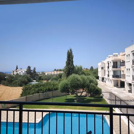 Pearl - Comfortable 2 * Polis